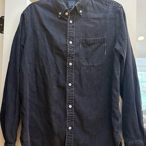 GAP Men's Faded Black Casual Button Down Shirt